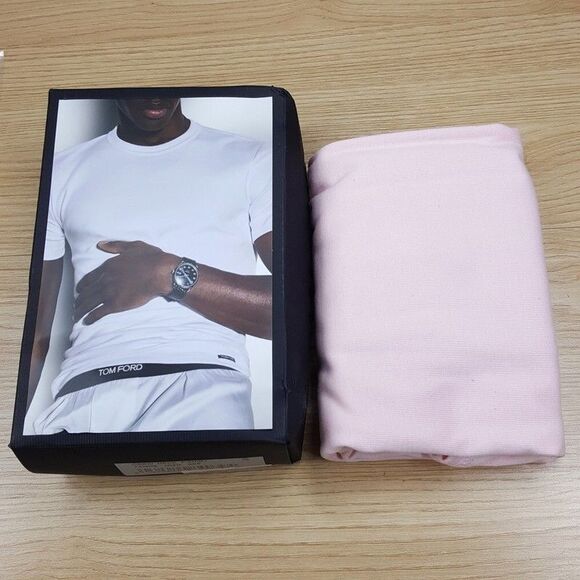 TOM FORD Shirt Mens Small Soft Pink Pullover Crew Short Sleeve T-Shirt Tee - Picture 1 of 4